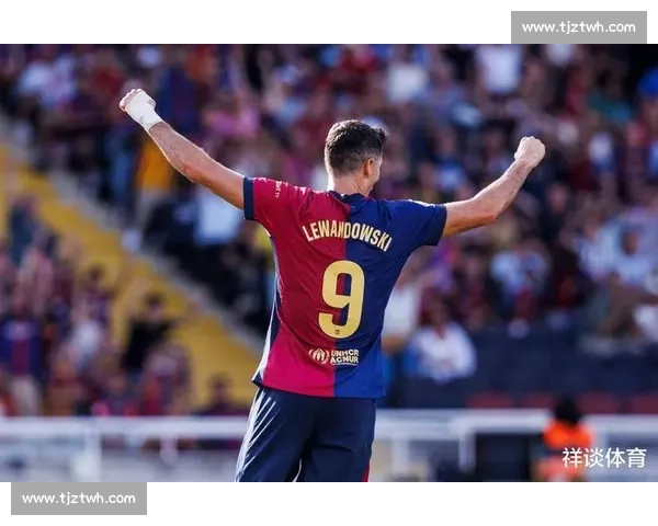 巴萨三将国家队传捷报：莱万破门，德容滕森稳扎稳打