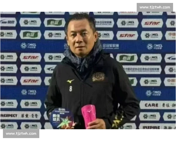 朱骏携橘橙冲乙,上海足坛迎 “四强时代” 朱骏携橘橙冲乙,上海足坛迎 “四强时代”